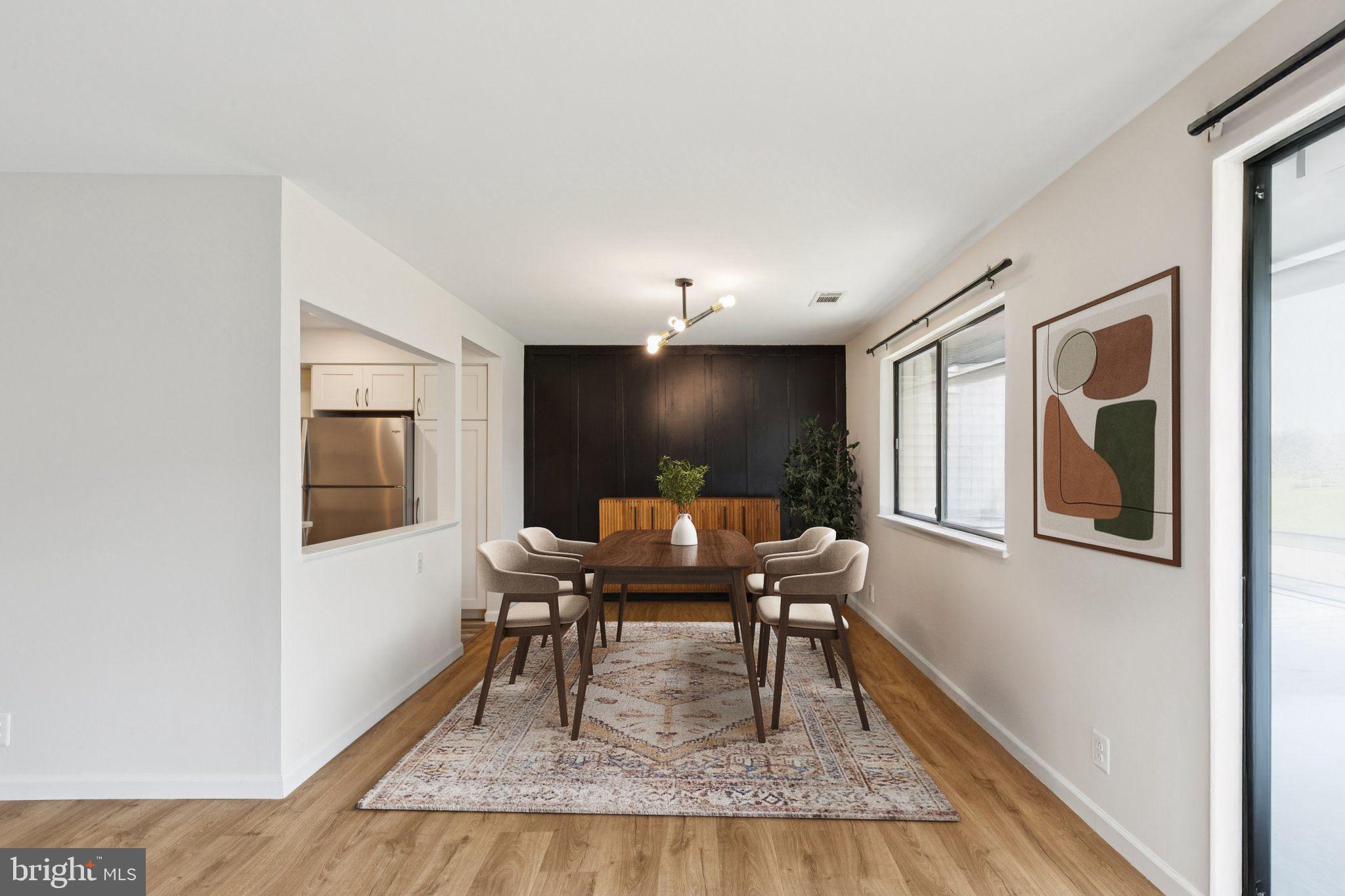 115 E Kings Hwy #420