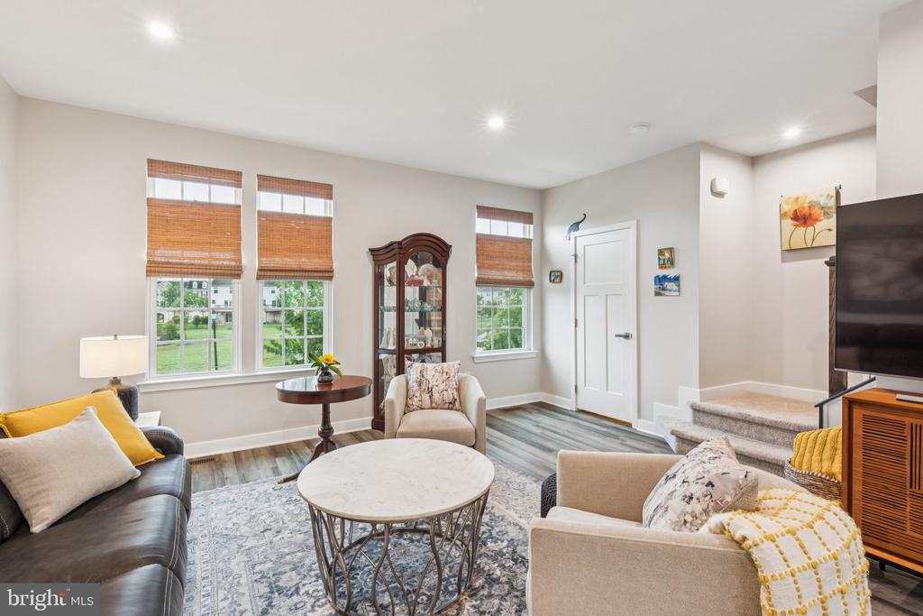 156 HELEN DRIVE