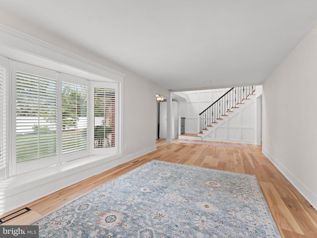 236 CARRIAGE HILL DRIVE
