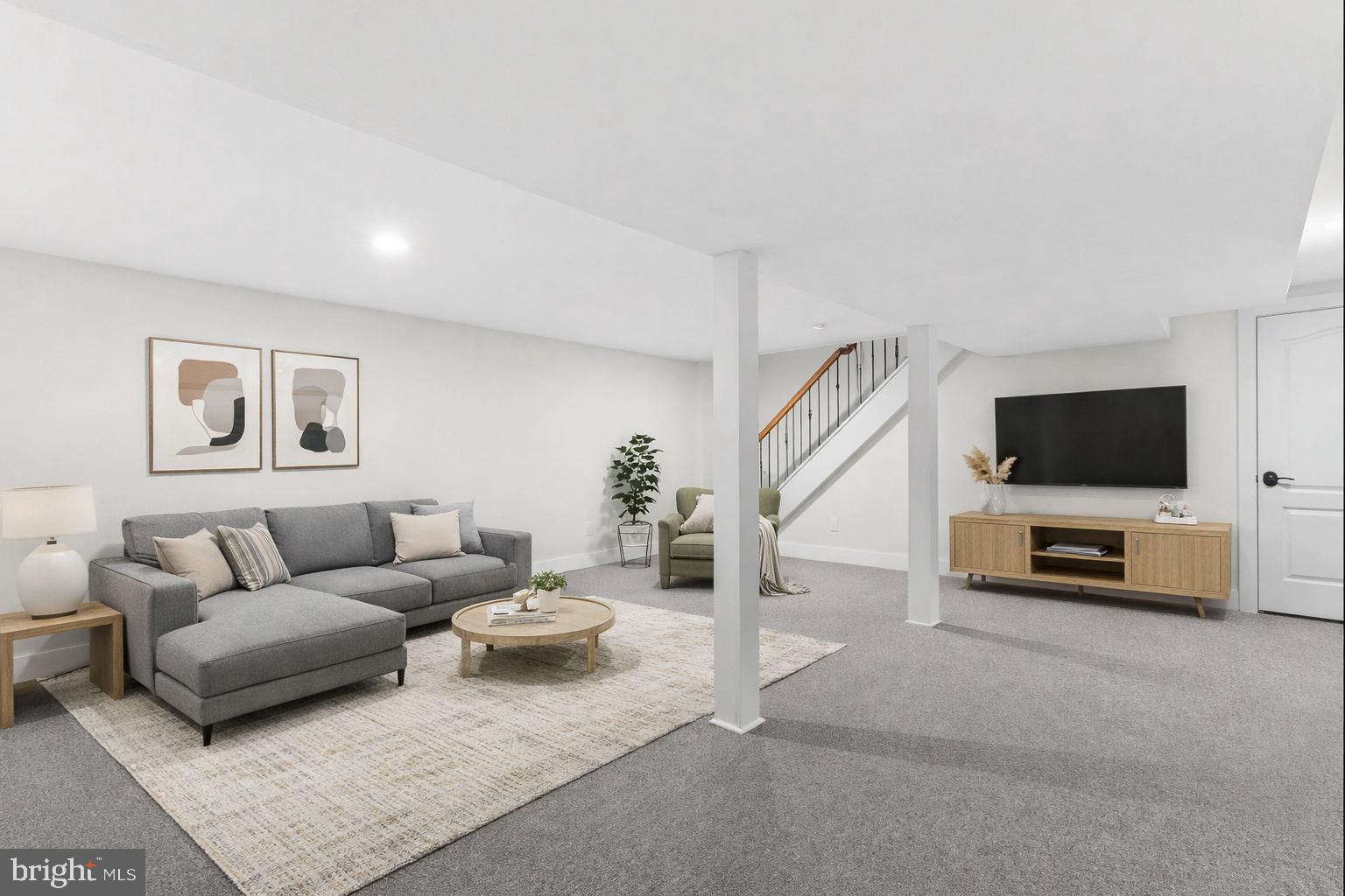 236 CARRIAGE HILL DRIVE