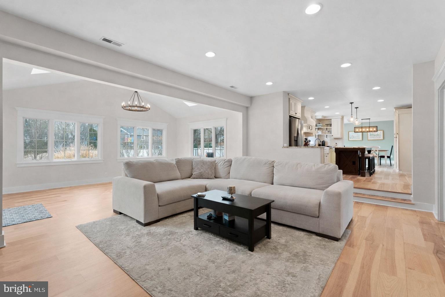 236 CARRIAGE HILL DRIVE