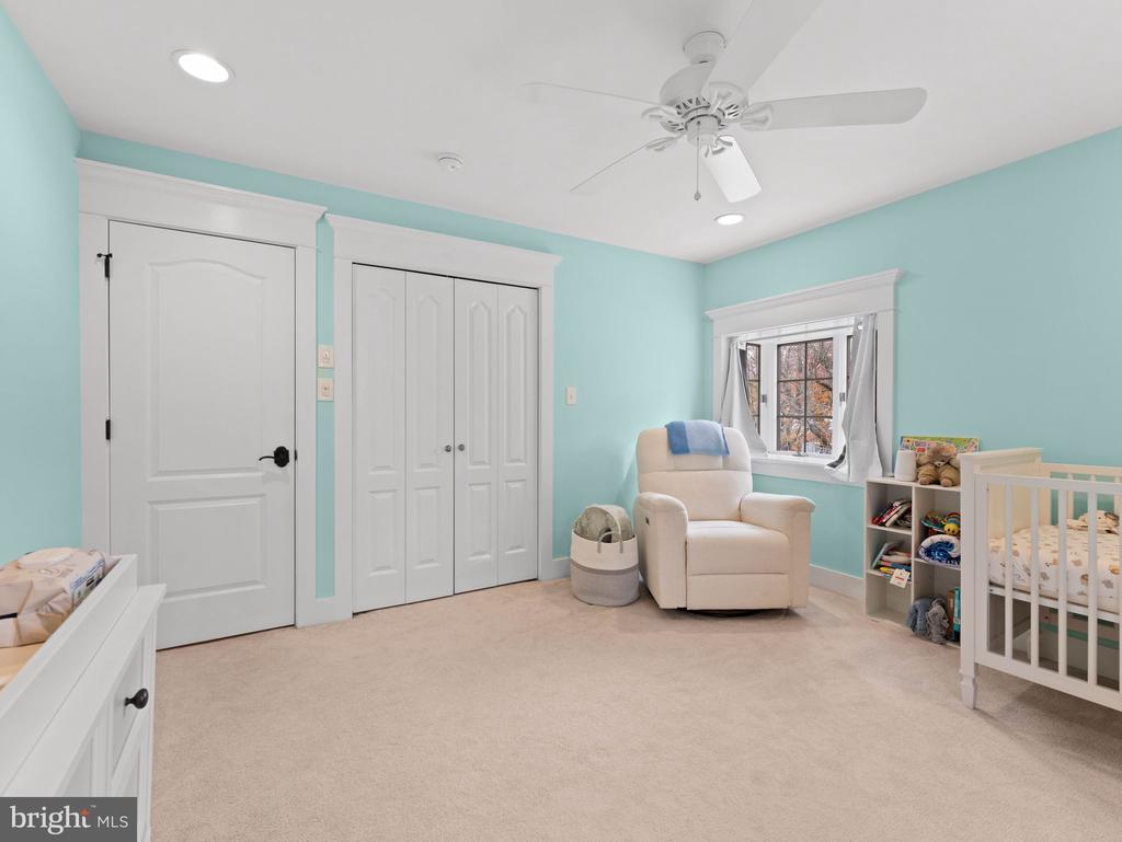 236 CARRIAGE HILL DRIVE