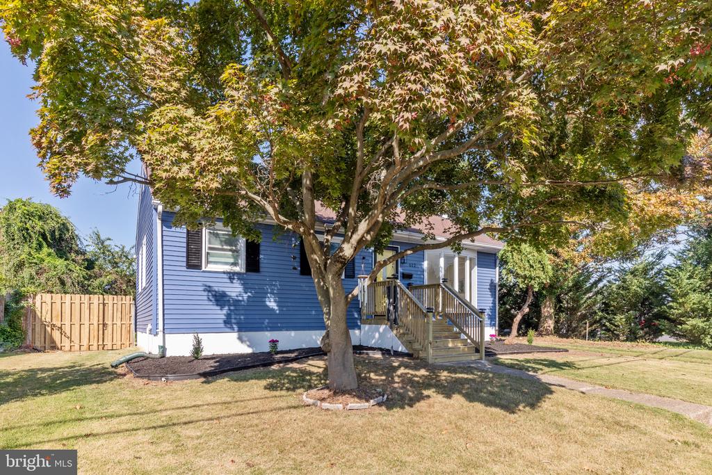 612 Camden Ave