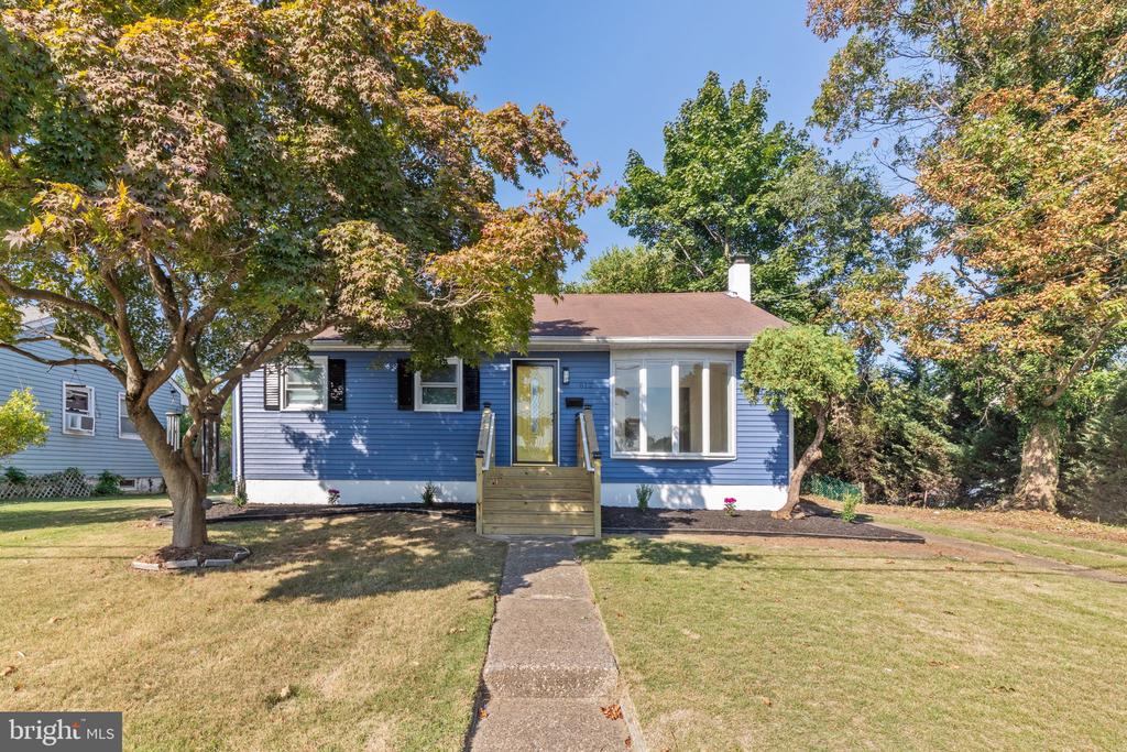 612 Camden Ave