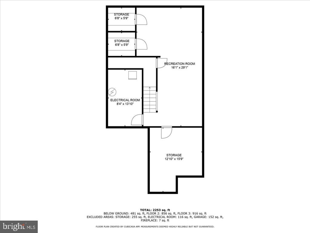 16 Greensward Ln