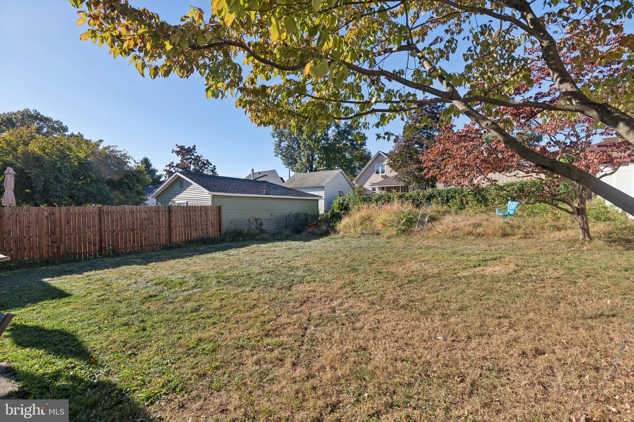 1935 Maple Ave
