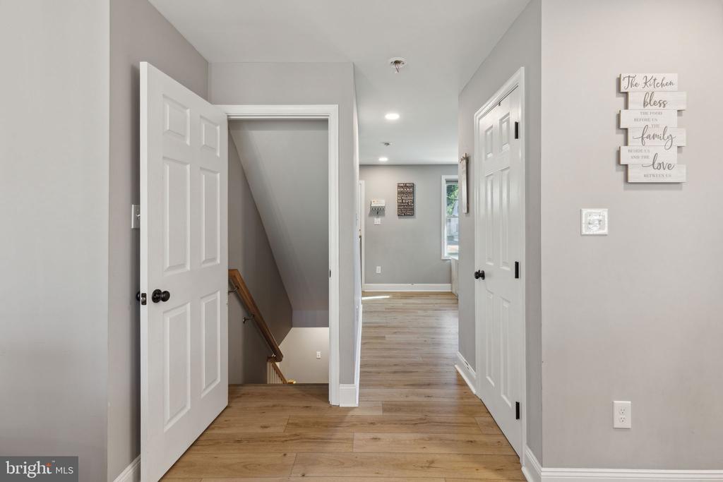 1935 Maple Ave