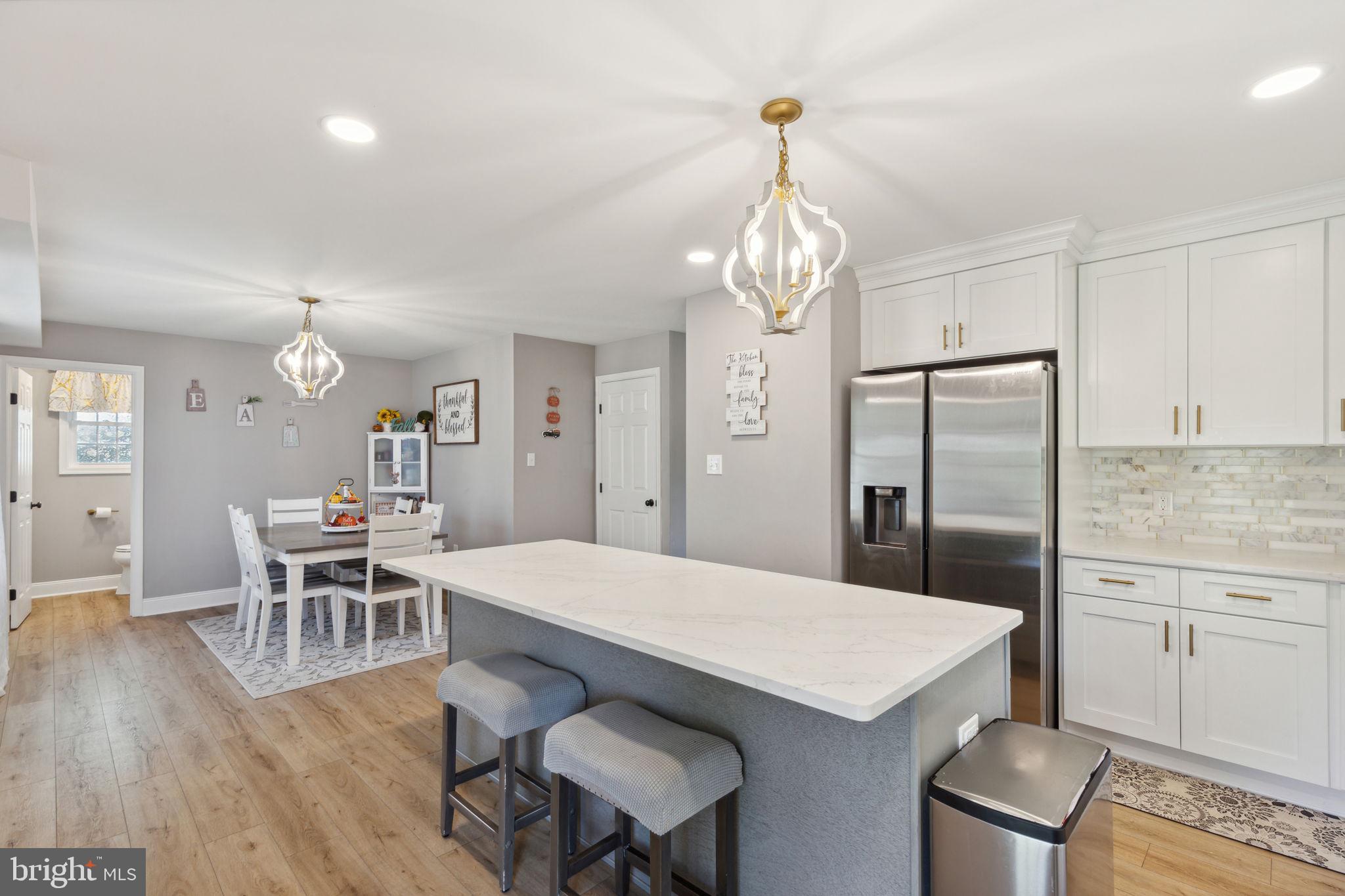 1935 Maple Ave