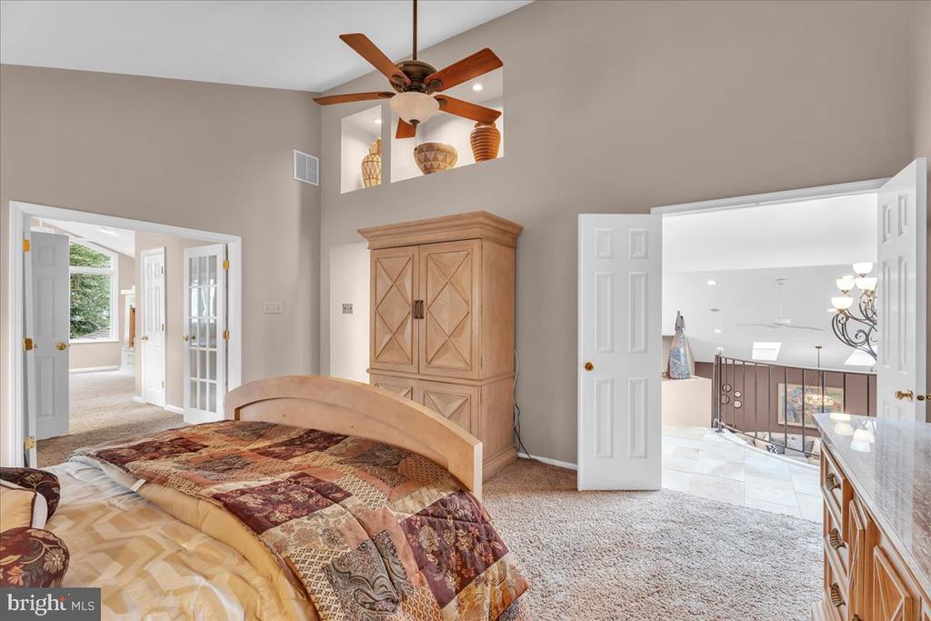 70 Timberline Dr