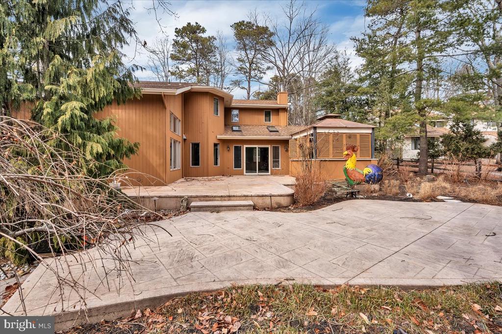 70 Timberline Dr