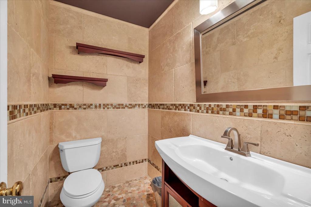 70 Timberline Dr