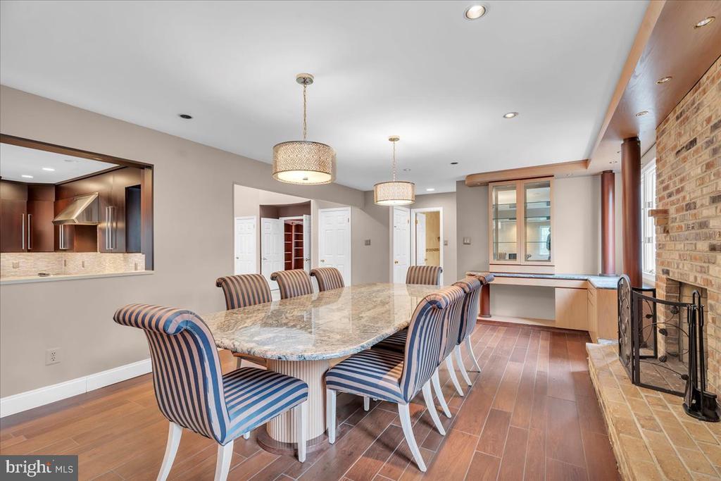 70 Timberline Dr