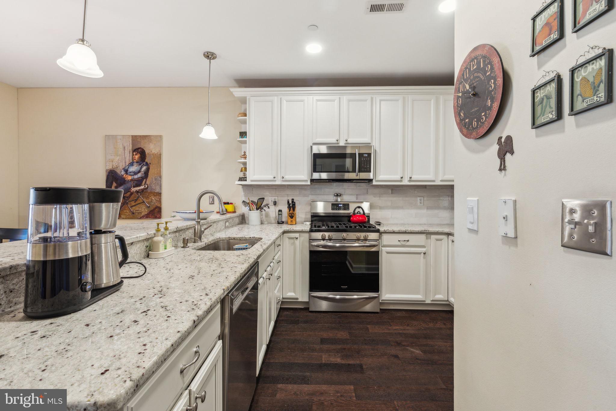 605 N Atlantic Ave #207