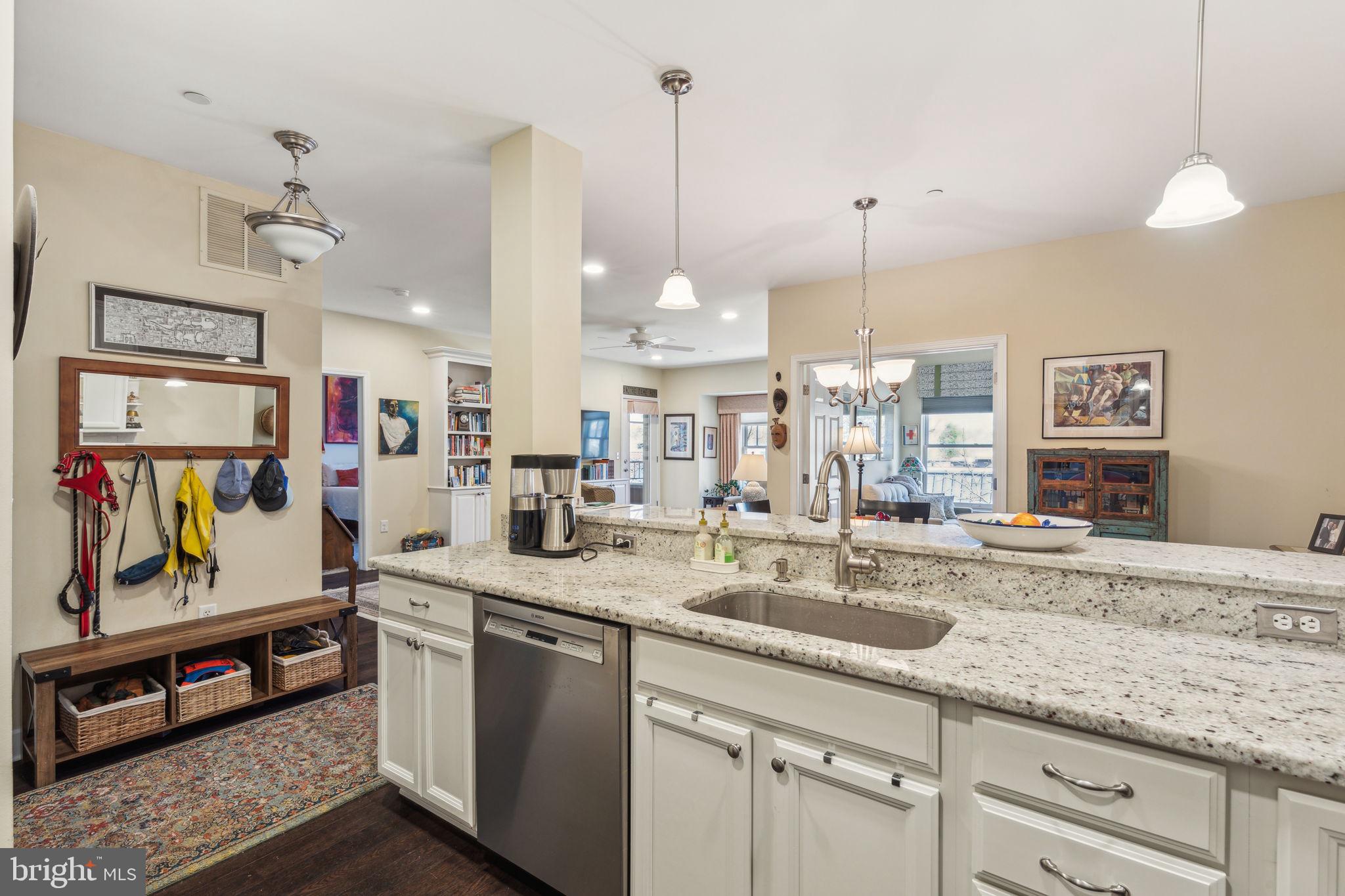 605 N Atlantic Ave #207