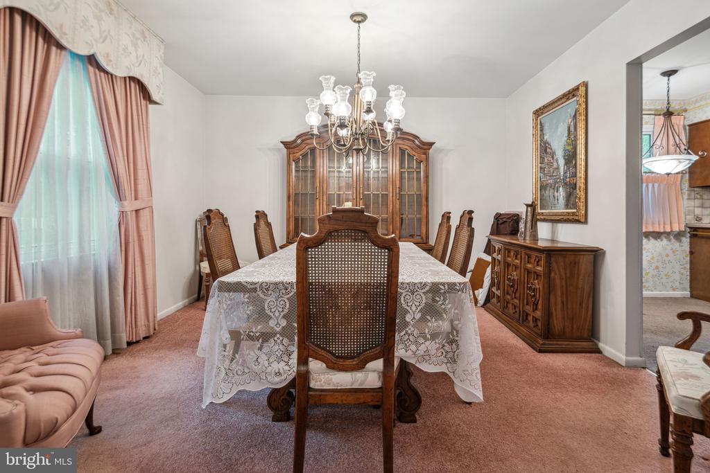 21 Princeton Ave