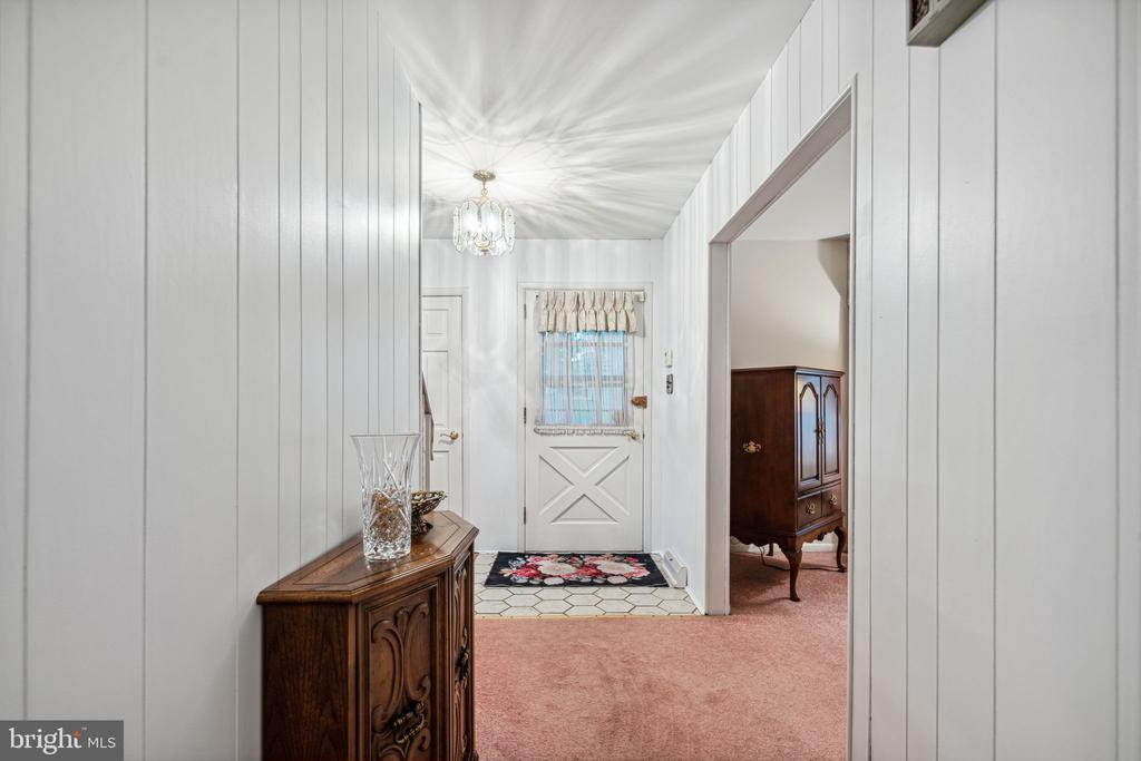 21 Princeton Ave