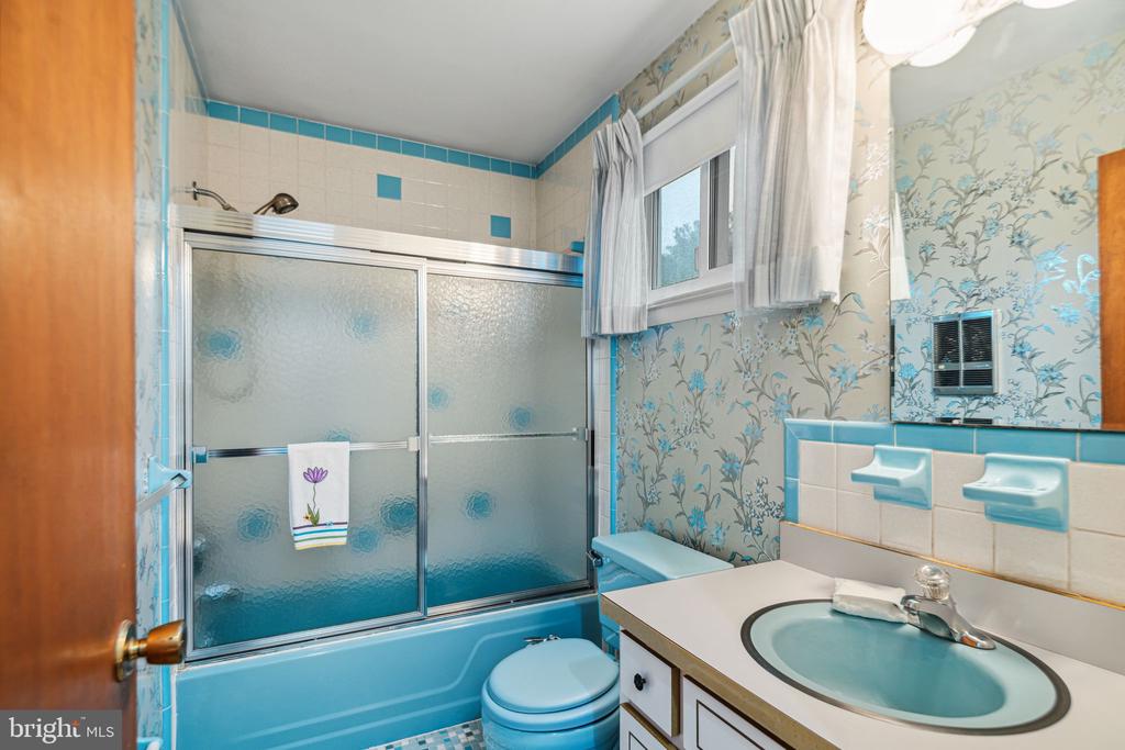 21 Princeton Ave
