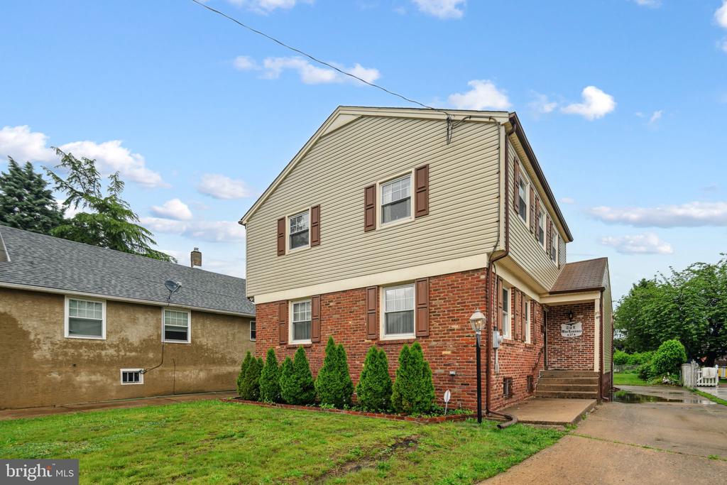 21 Princeton Ave