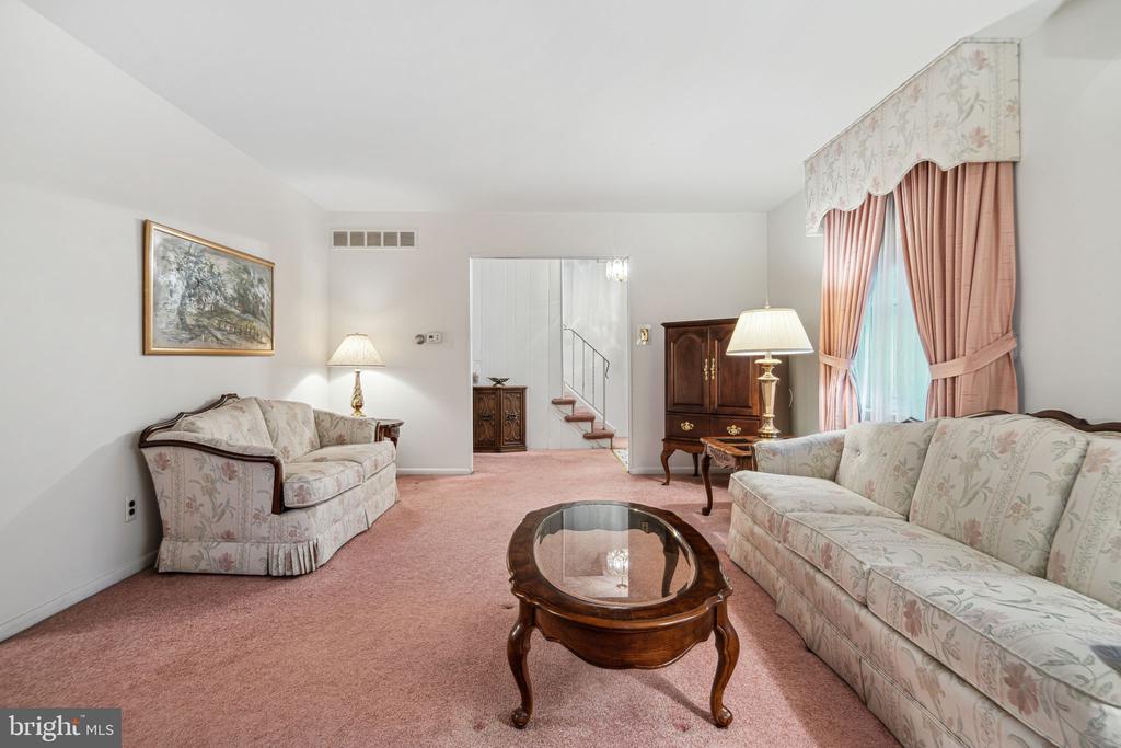 21 Princeton Ave