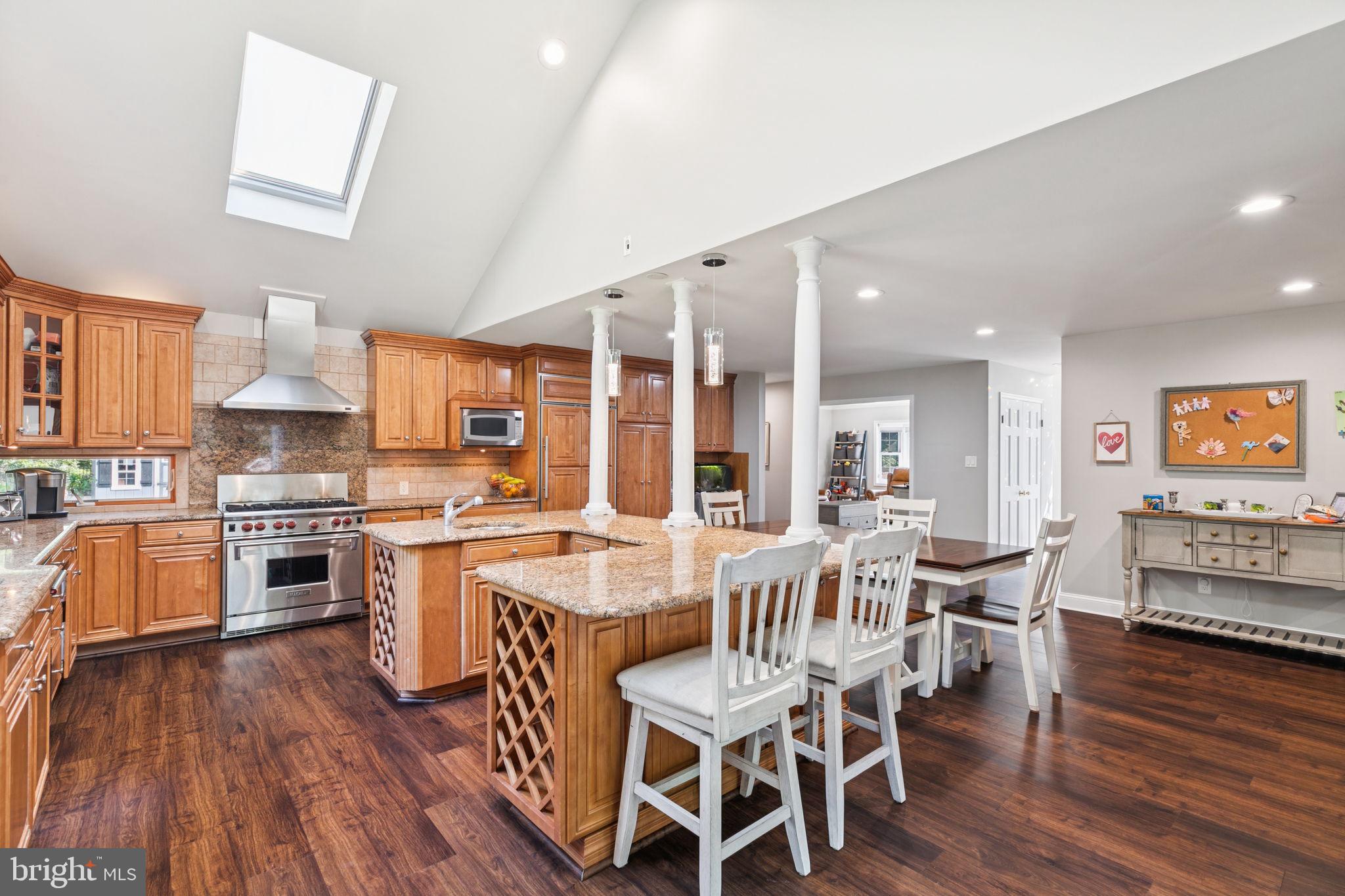 11 Ridgeview Ct