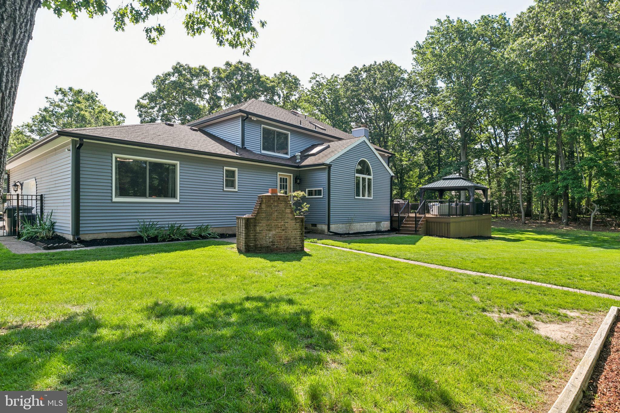 11 Ridgeview Ct