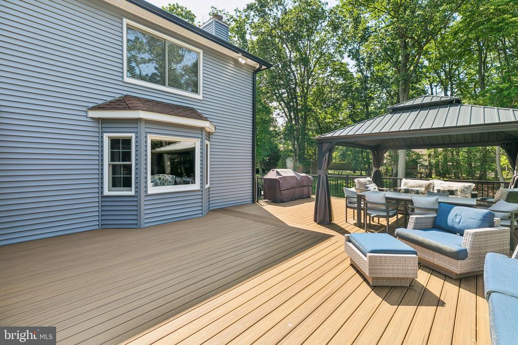 11 Ridgeview Ct
