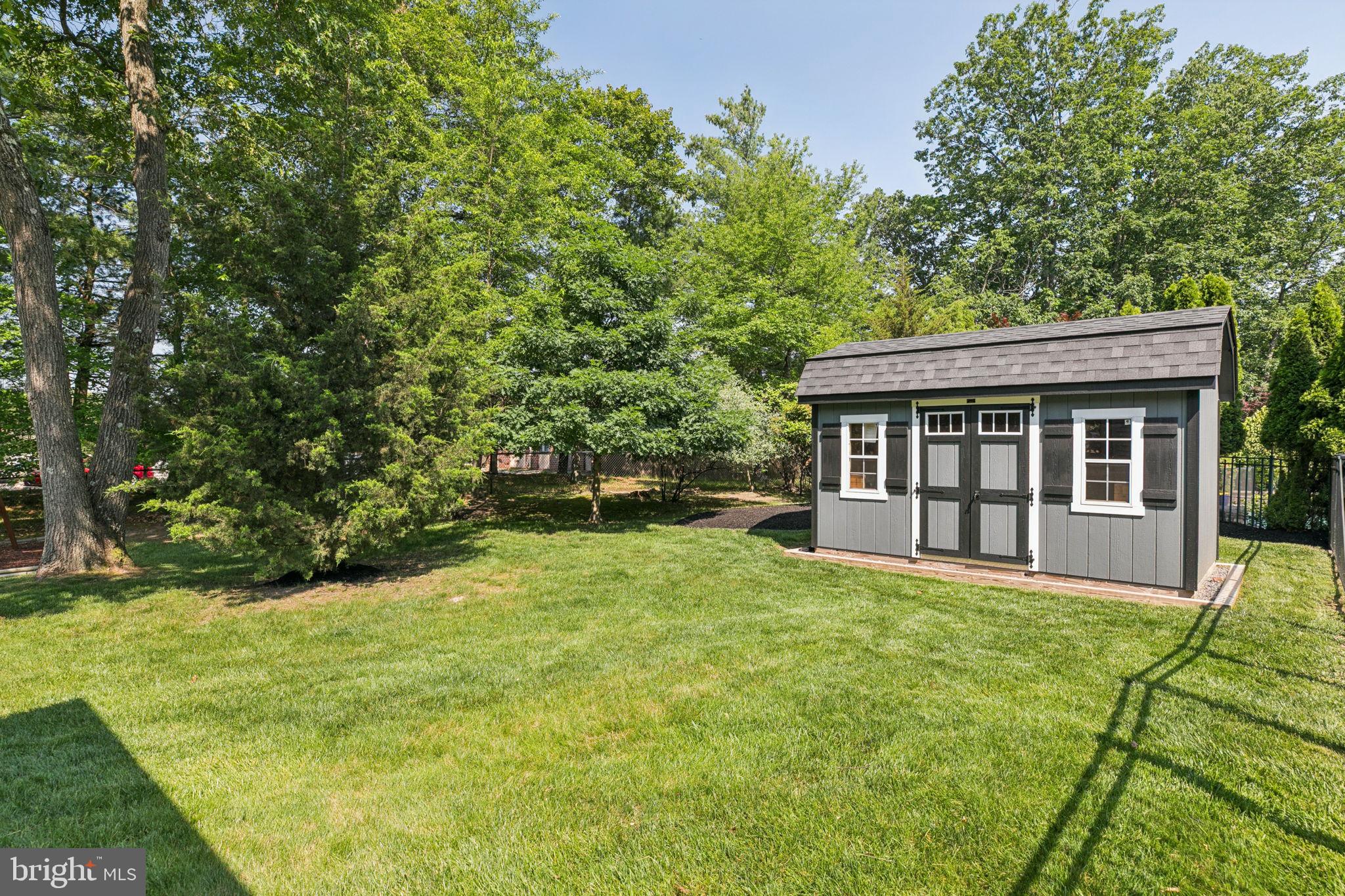 11 Ridgeview Ct