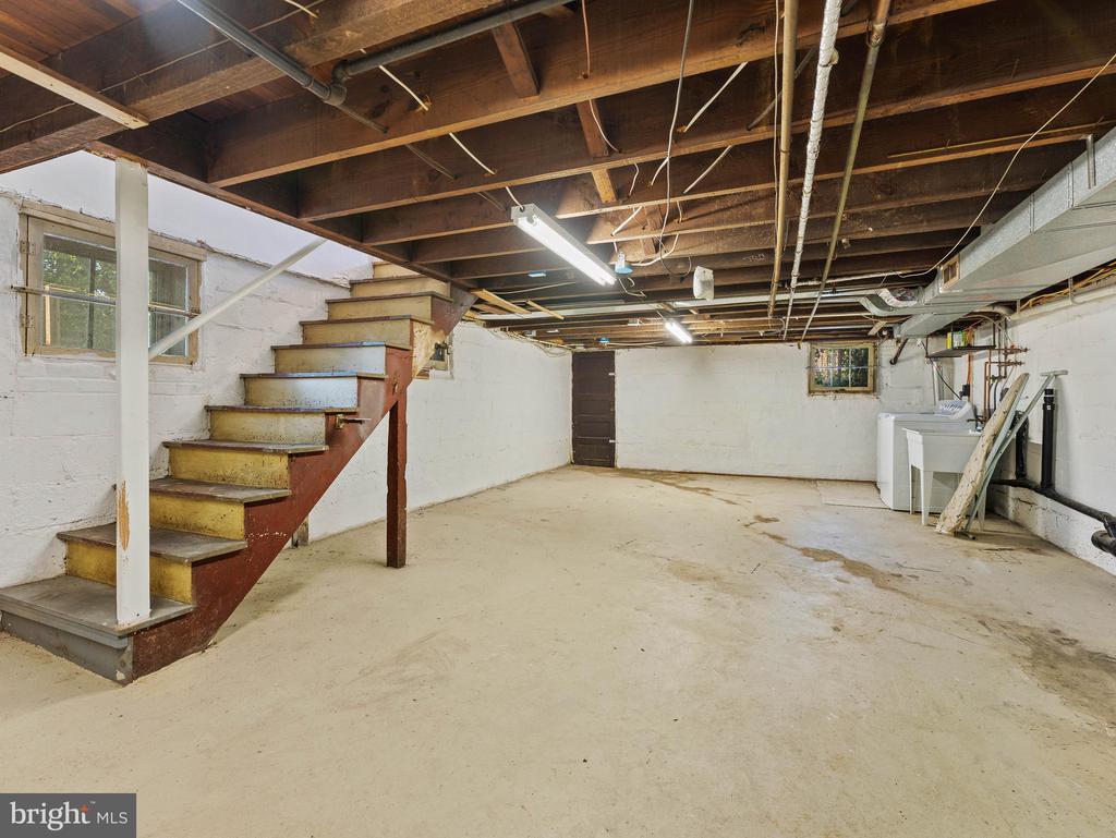117 DILL AVENUE
