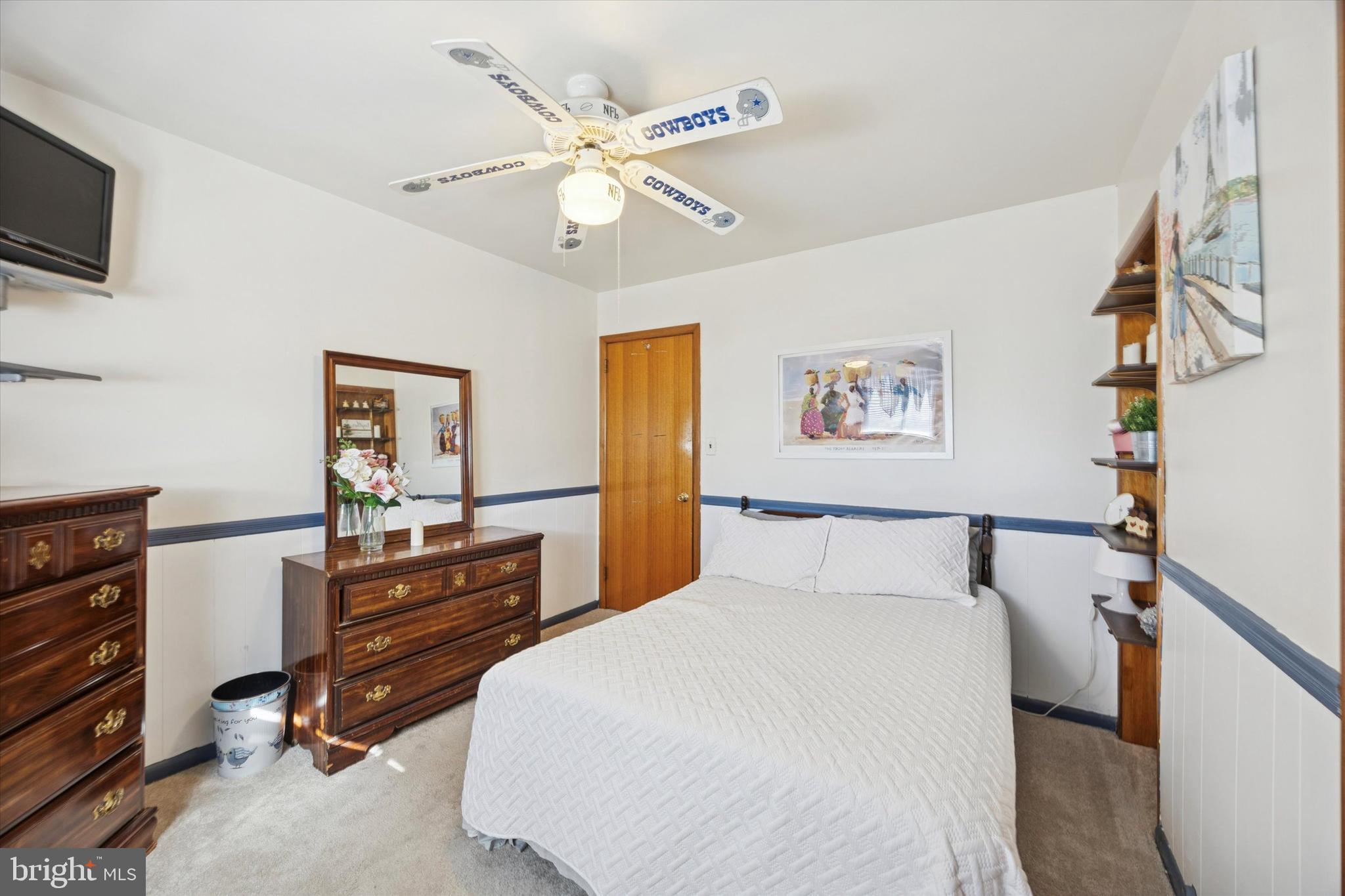 4434 HOMESTEAD AVENUE