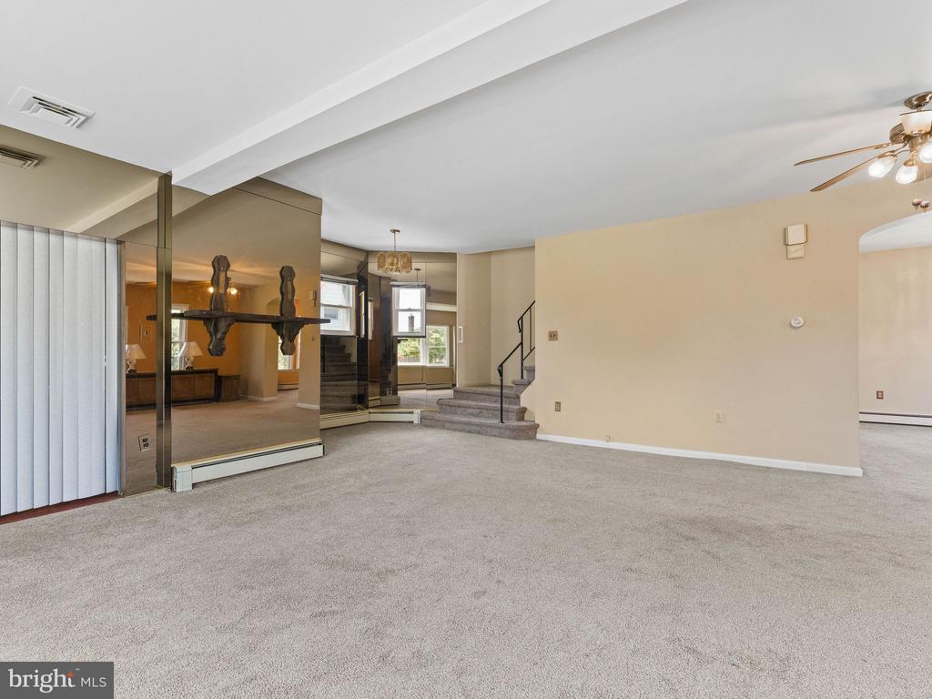 1211 ELDRIDGE AVENUE