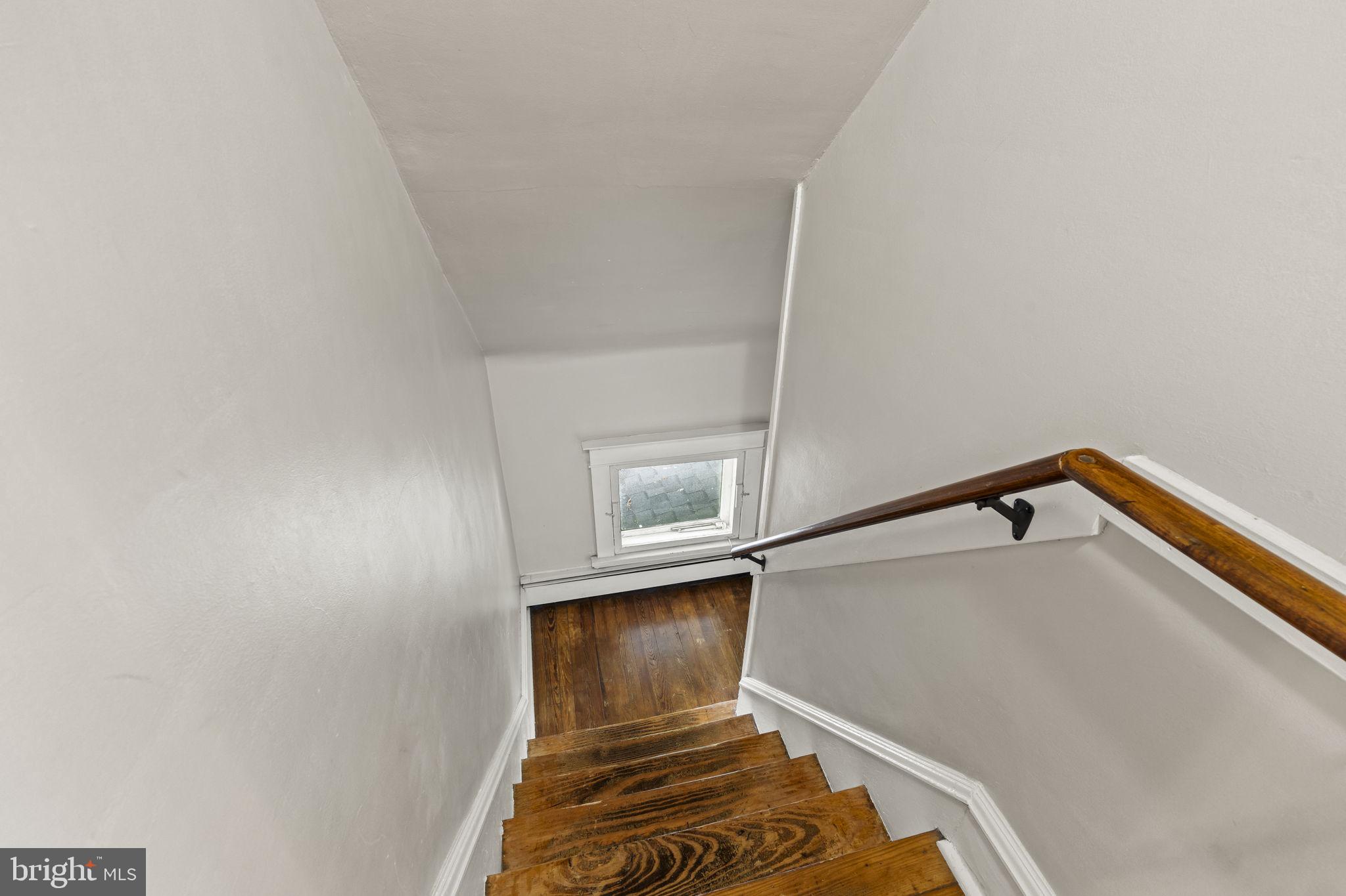 139 WATKINS AVENUE