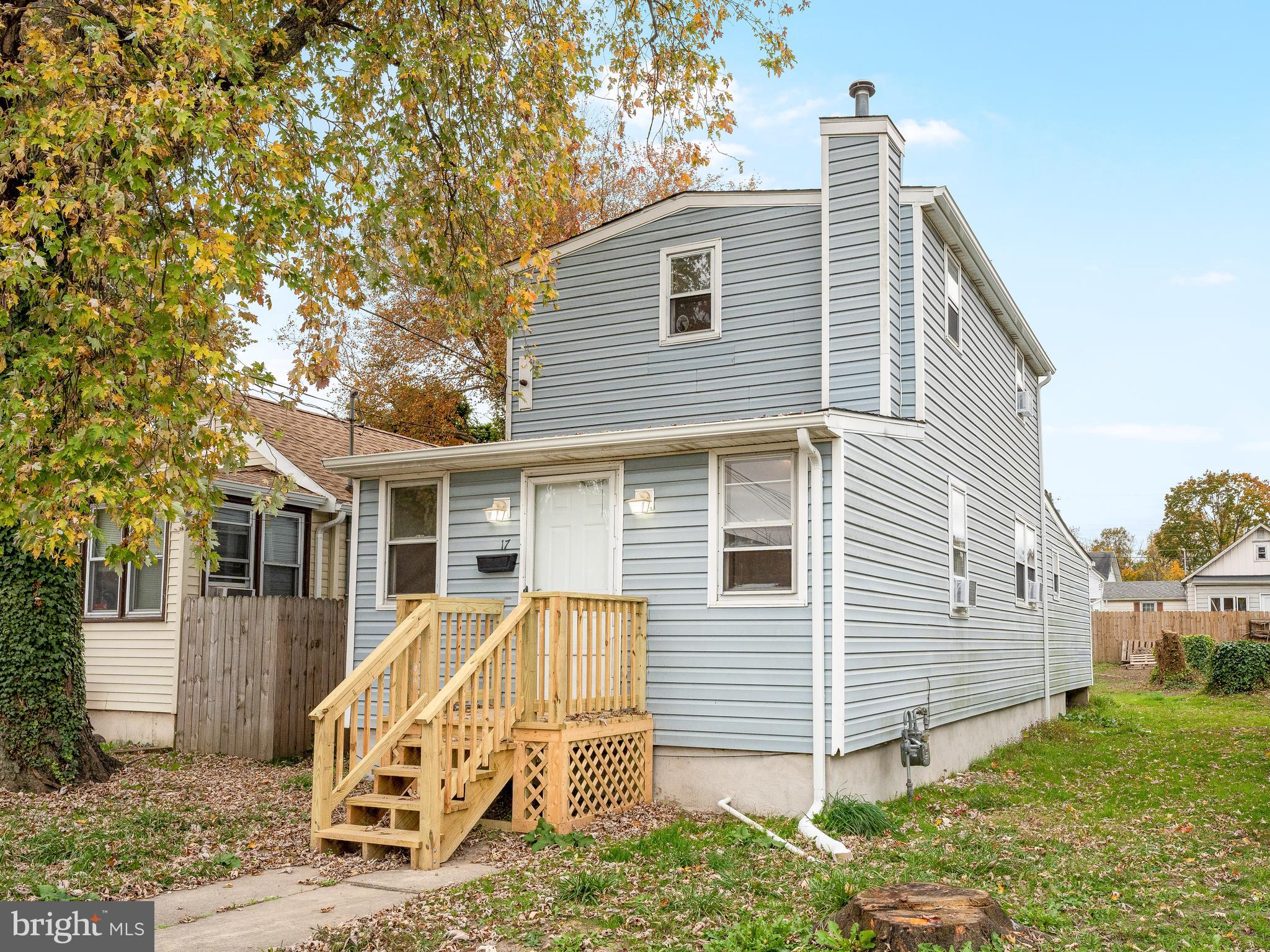 17 Chester Ave