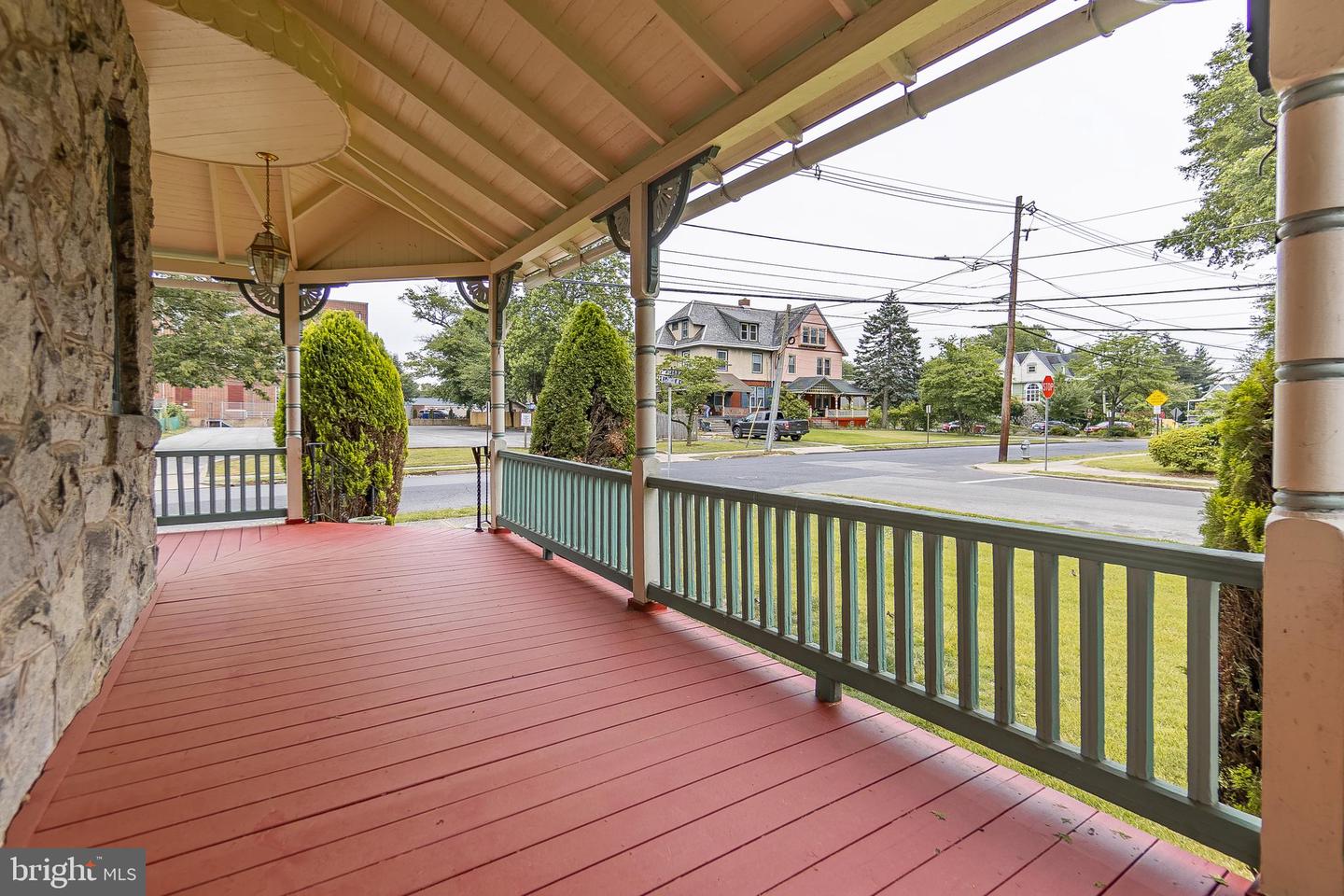 35 W la Crosse Ave #A