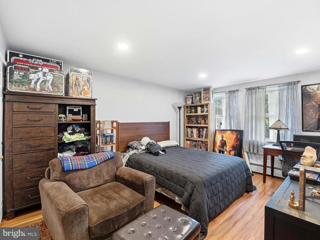 71 W SPROUL ROAD