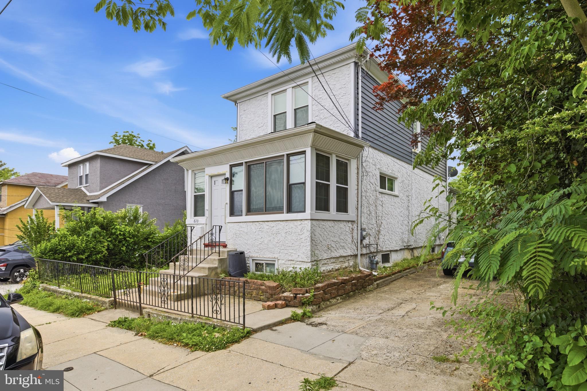 820 GREENHILL ROAD