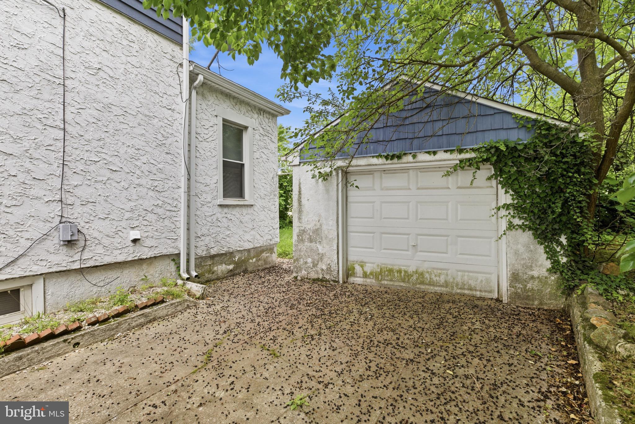 820 GREENHILL ROAD