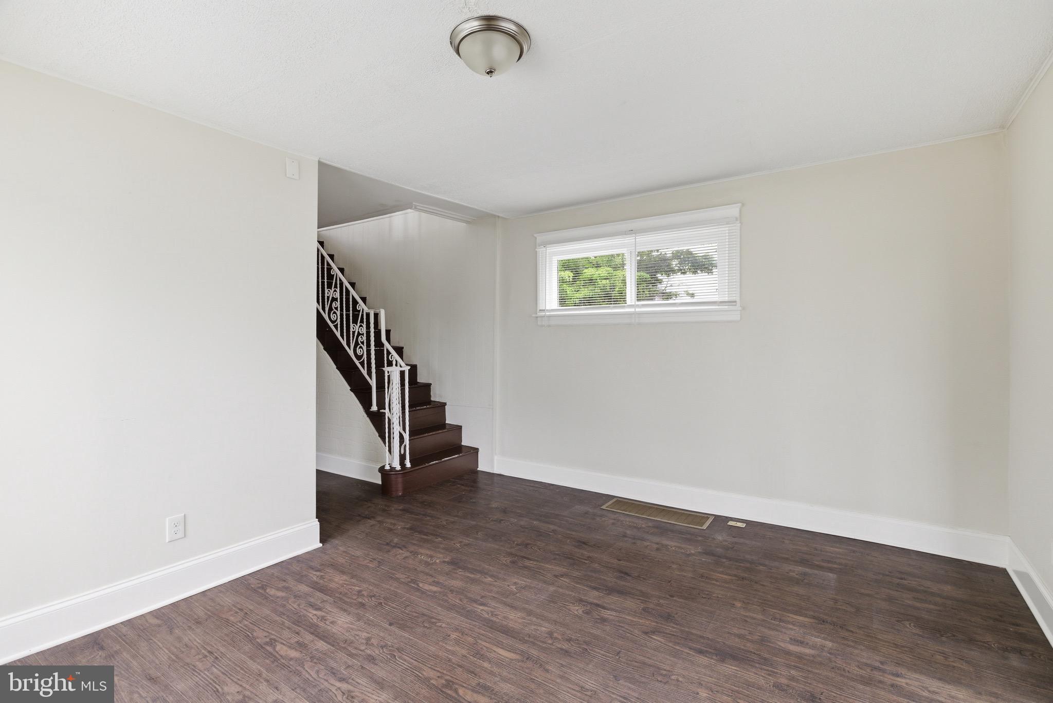 820 GREENHILL ROAD