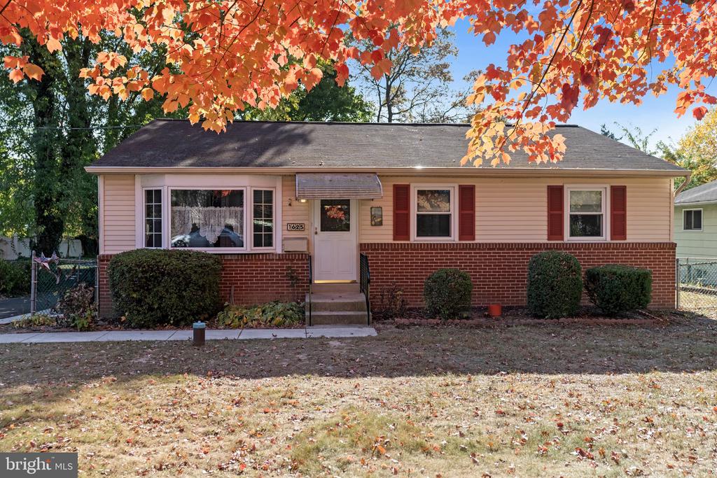 1625 Linden Ave