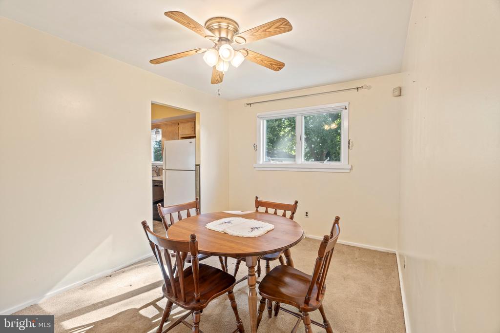 1625 Linden Ave