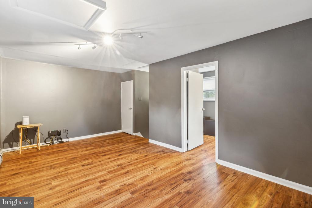 152 SPRINGFIELD AVE