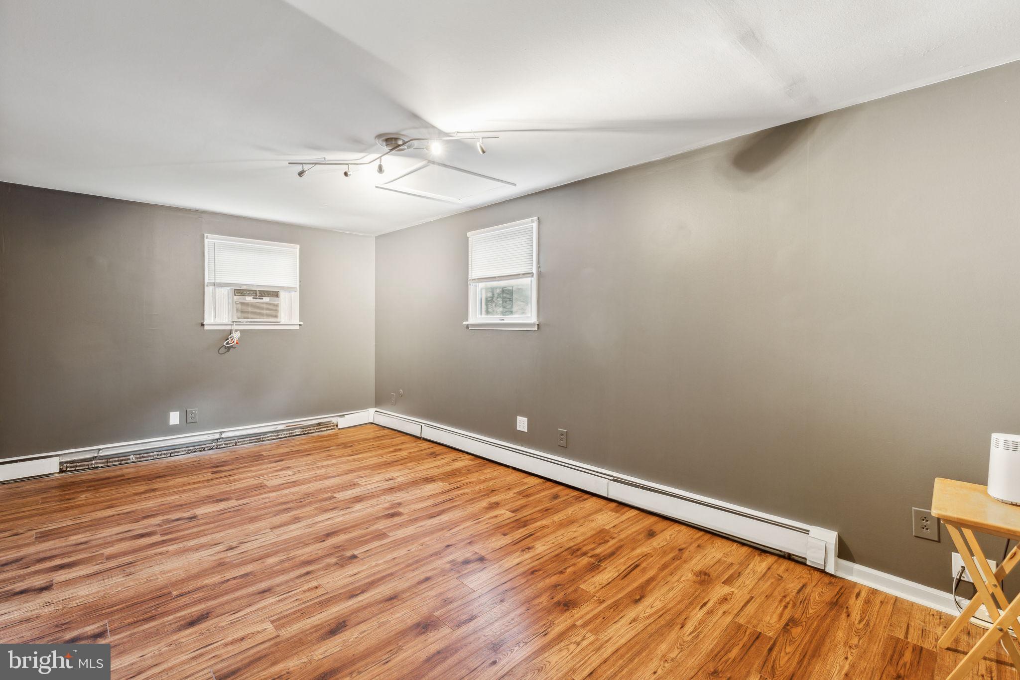 152 SPRINGFIELD AVE
