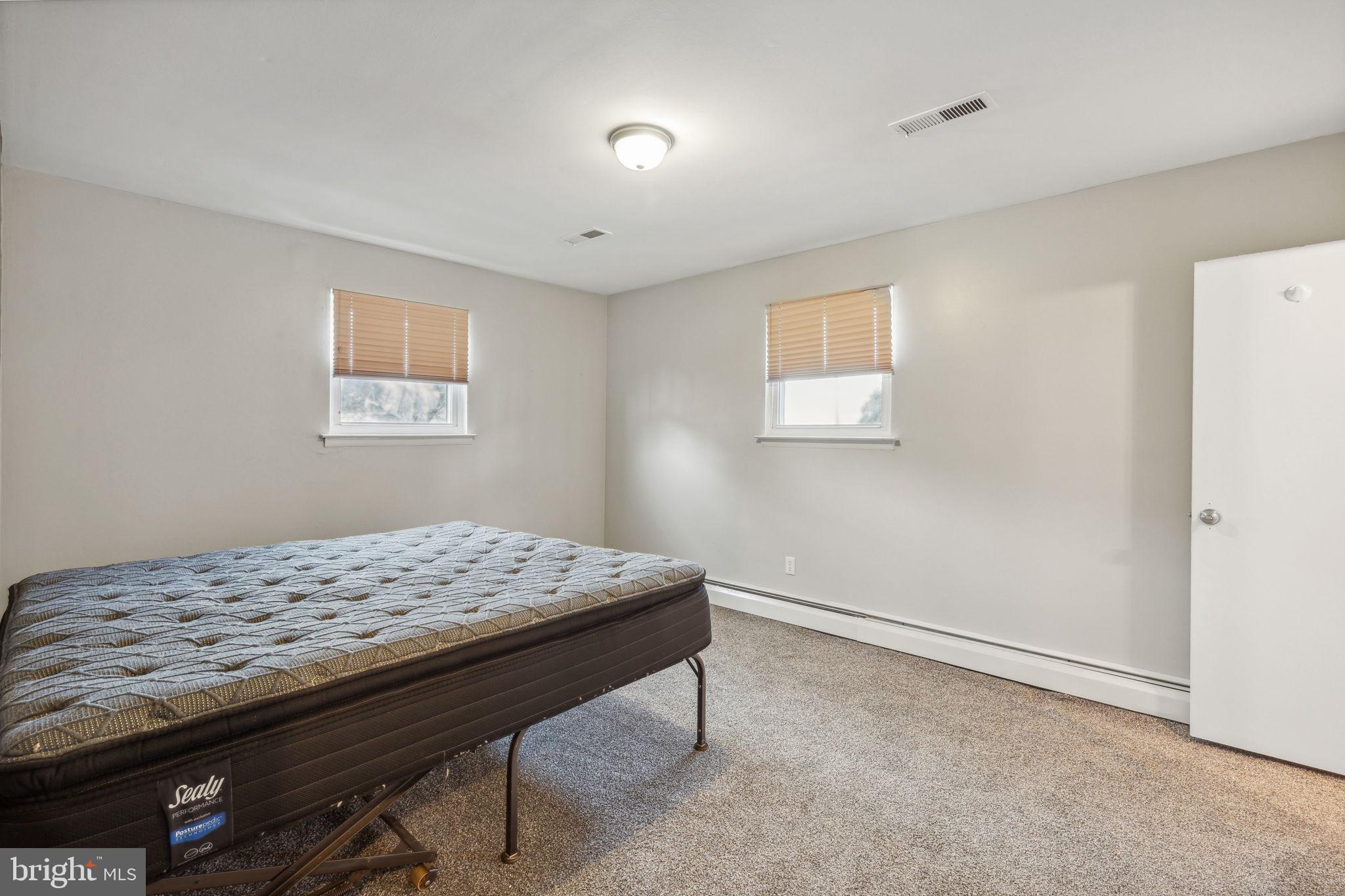152 SPRINGFIELD AVE