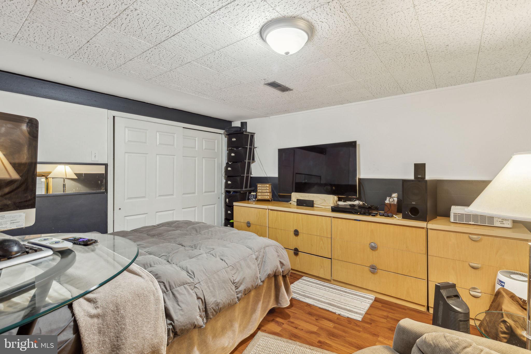 152 SPRINGFIELD AVE