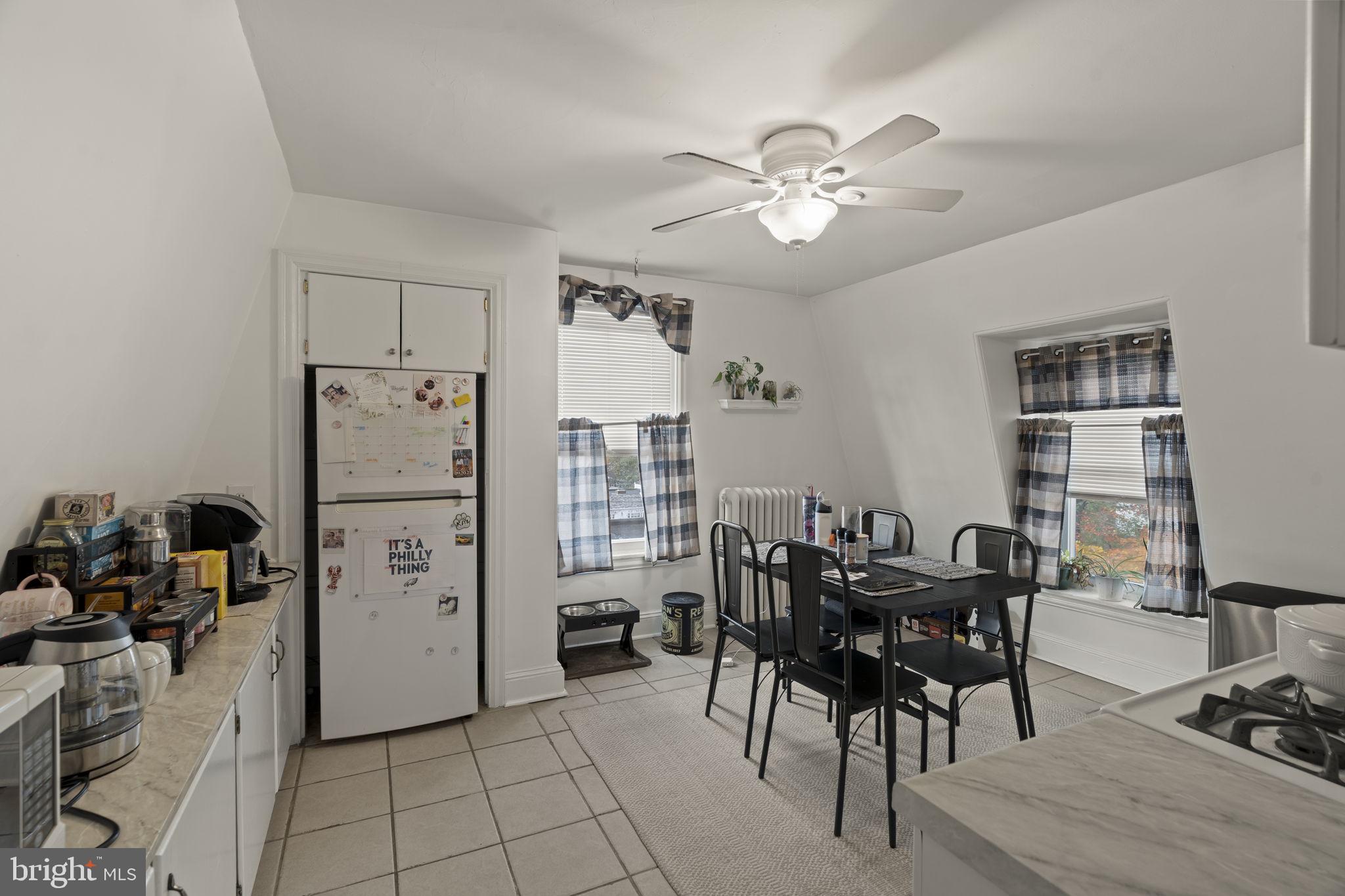 114 CADWALADER AVENUE