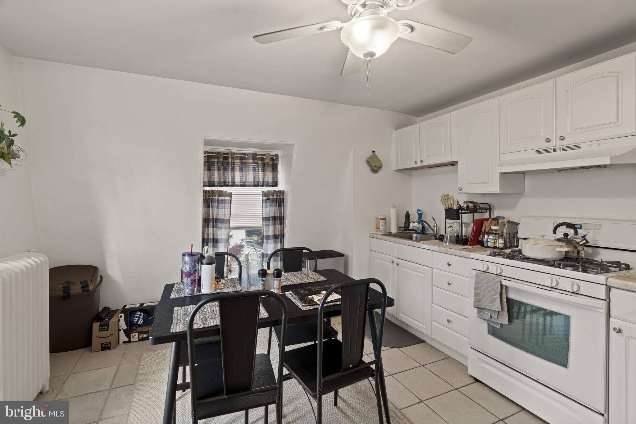 114 CADWALADER AVENUE