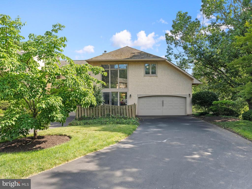 455 COPPER BEECH CIRCLE