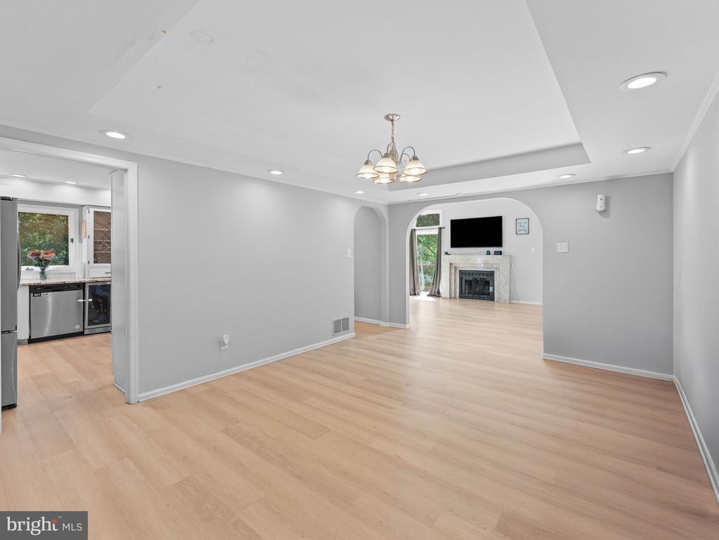 455 COPPER BEECH CIRCLE