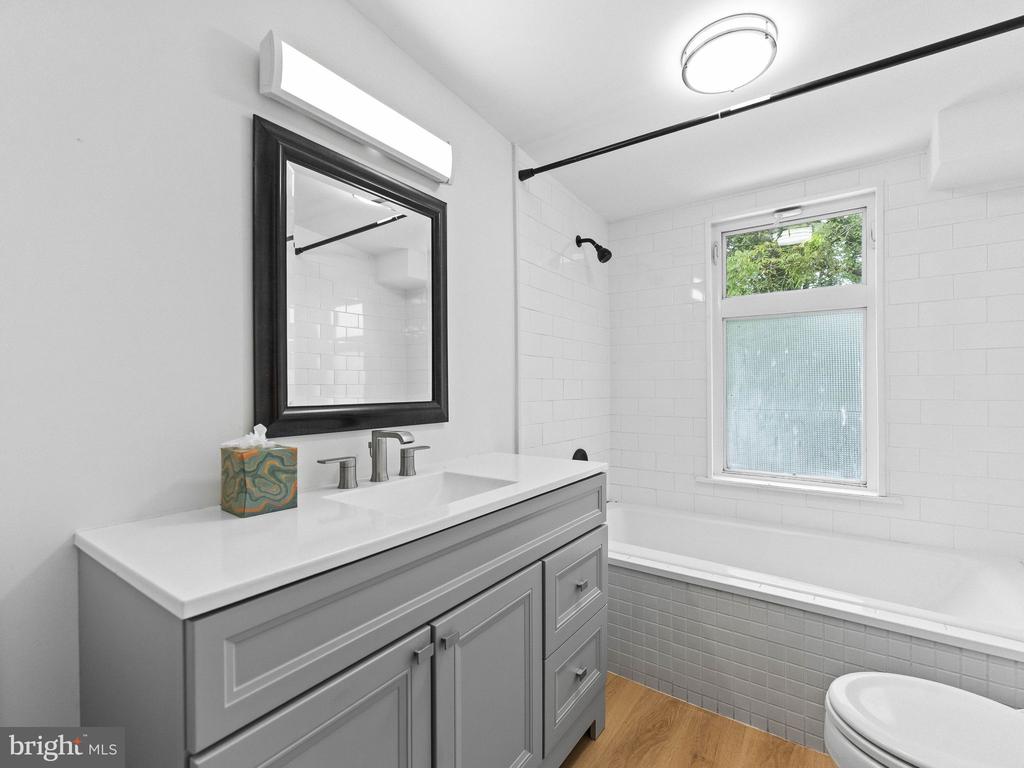 316 LOCUST AVENUE