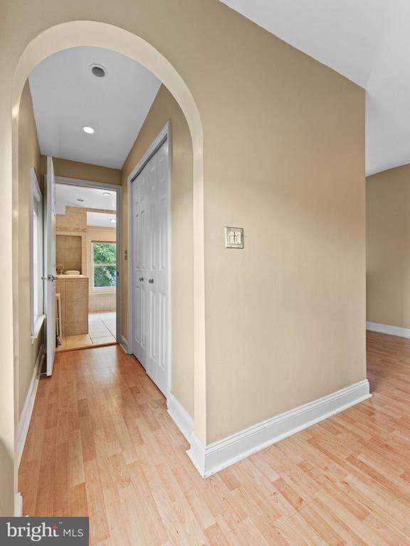 316 LOCUST AVENUE