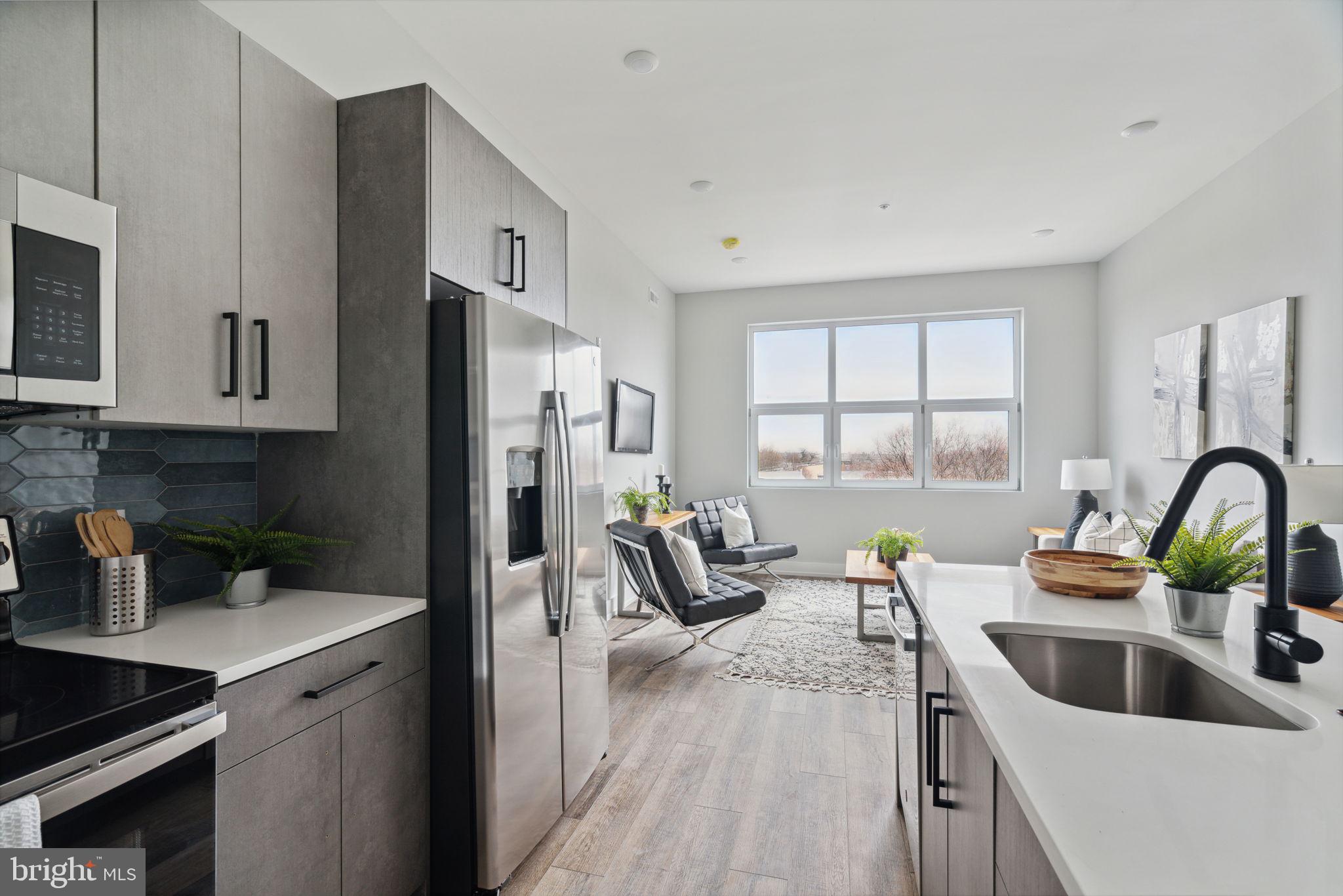 2233 N 7TH ST #UNIT 209